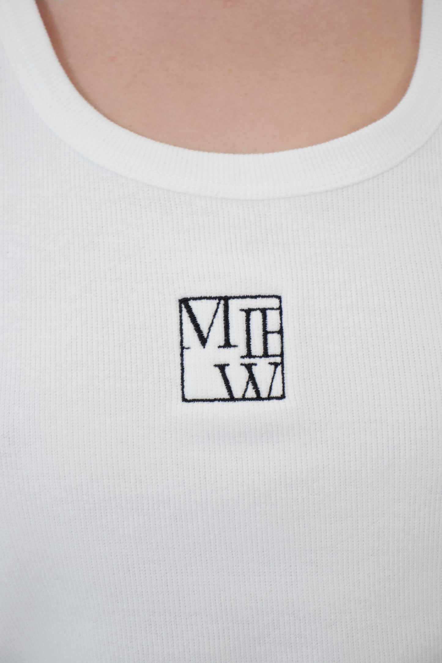 MIEW Monogram Tank